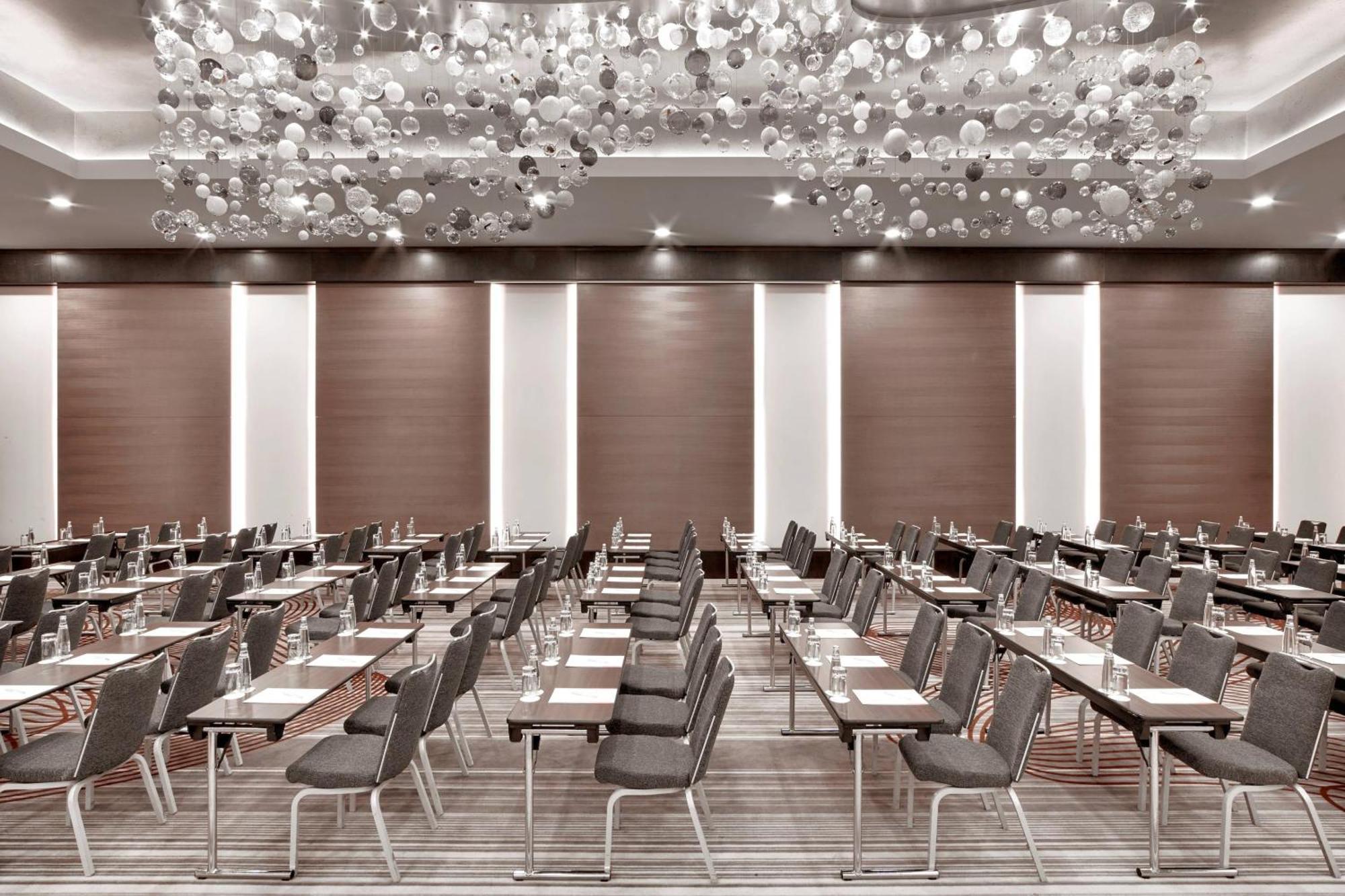 Le Meridien Istanbul Etiler Экстерьер фото